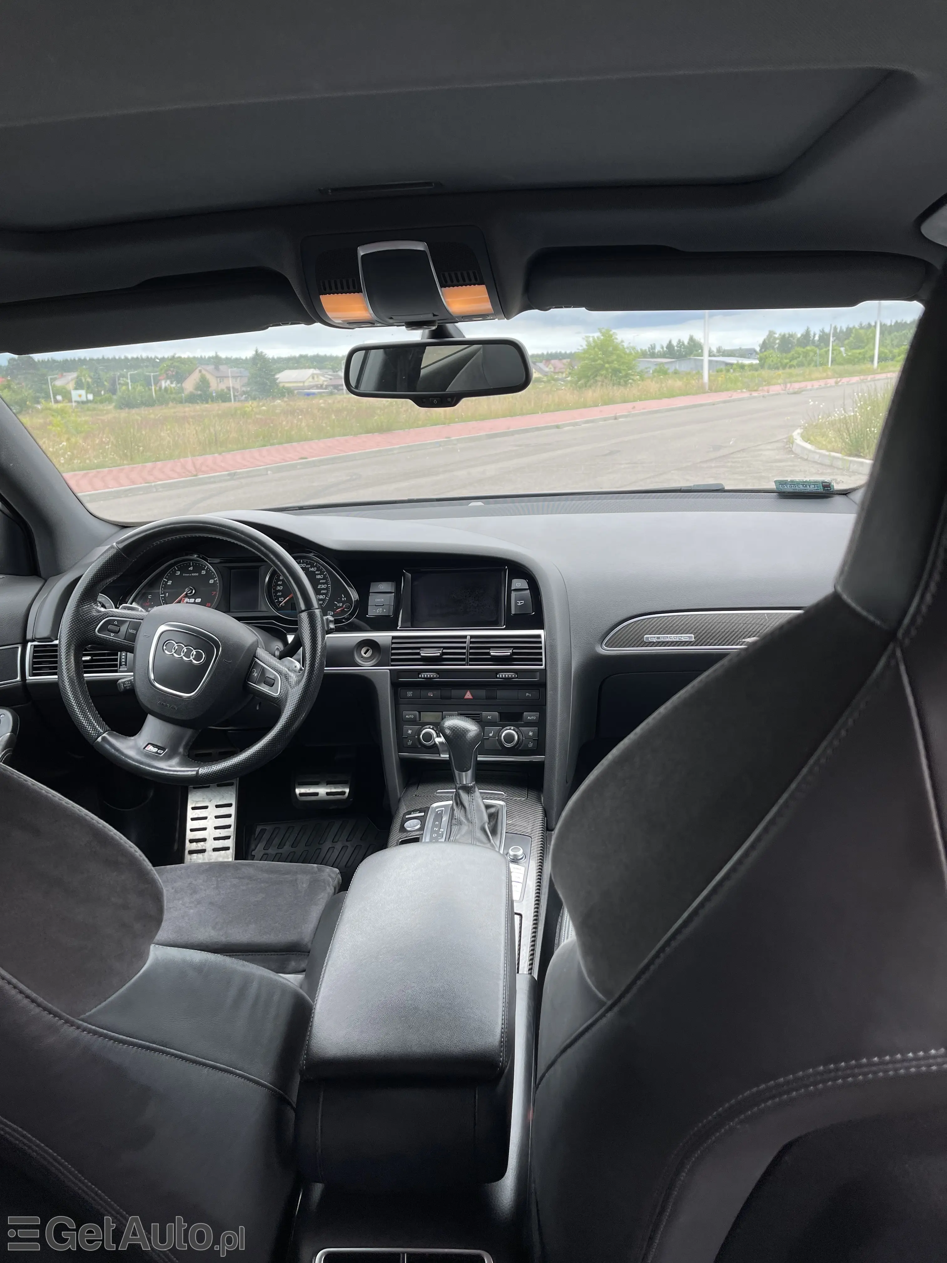 AUDI RS6 Avant Tiptronic