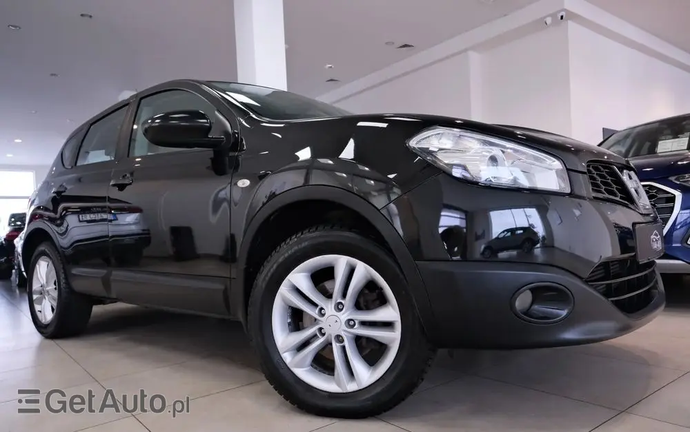 NISSAN Qashqai 2.0 dCi 4 x 4 DPF tekna