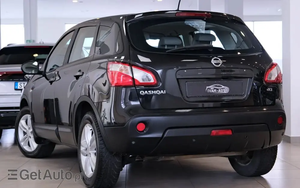 NISSAN Qashqai 2.0 dCi 4 x 4 DPF tekna