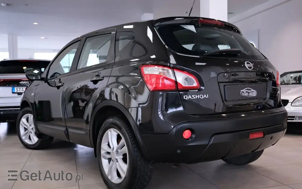 NISSAN Qashqai 2.0 dCi 4 x 4 DPF tekna