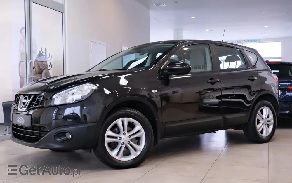 NISSAN Qashqai 2.0 dCi 4 x 4 DPF tekna