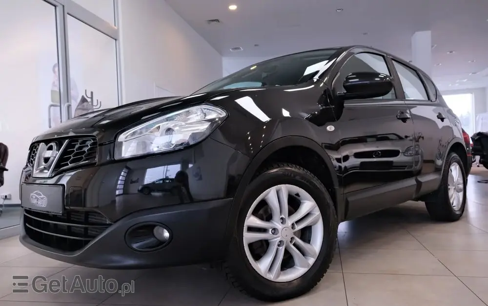 NISSAN Qashqai 2.0 dCi 4 x 4 DPF tekna