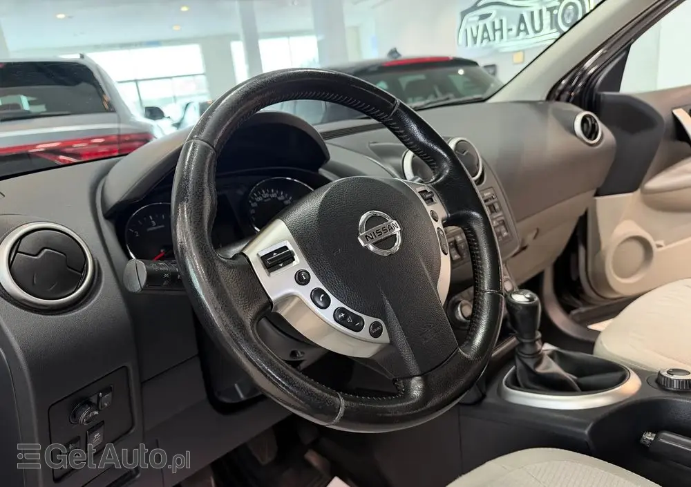 NISSAN Qashqai 2.0 dCi 4 x 4 DPF tekna