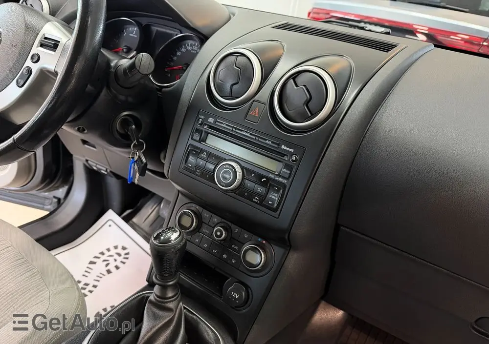 NISSAN Qashqai 2.0 dCi 4 x 4 DPF tekna