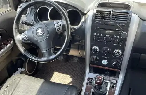 SUZUKI Grand Vitara 