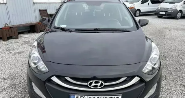 HYUNDAI I30 