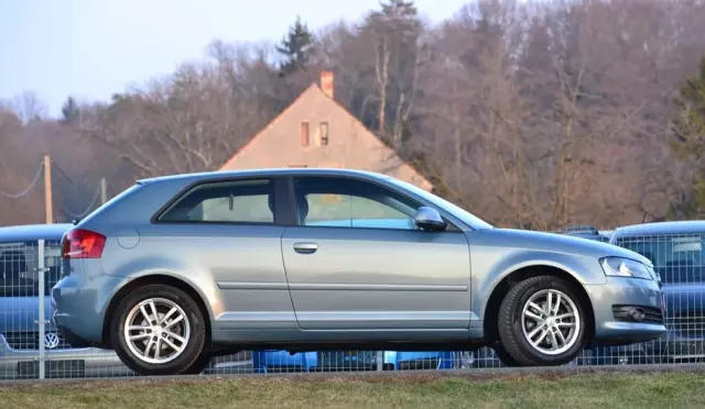 AUDI A3 