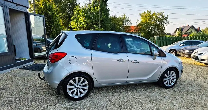 OPEL Meriva 1.4 T Cosmo