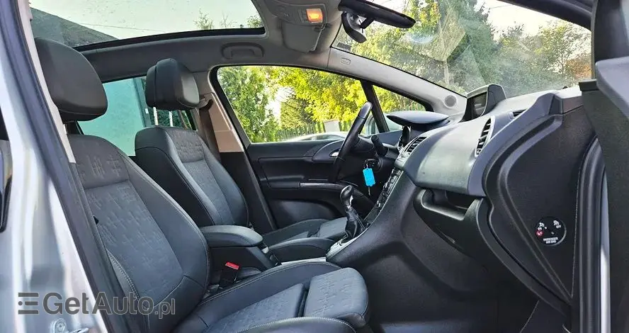 OPEL Meriva 1.4 T Cosmo