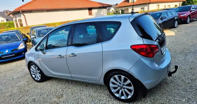OPEL Meriva 1.4 T Cosmo
