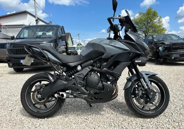 KAWASAKI Versys 650 