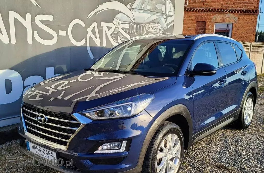 HYUNDAI Tucson 