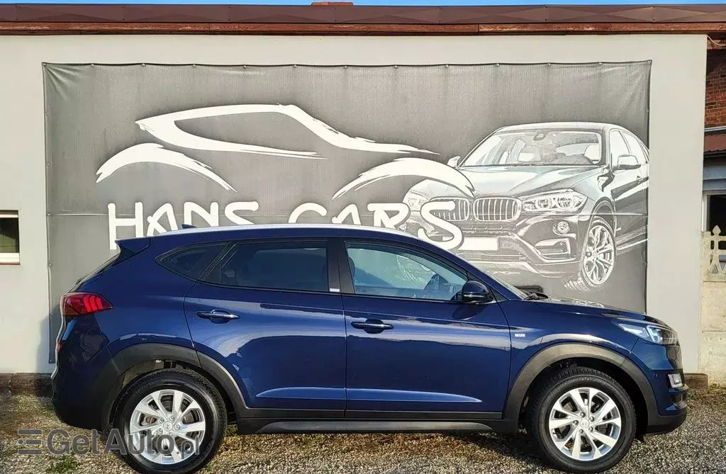 HYUNDAI Tucson 