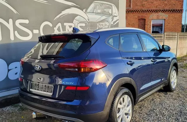 HYUNDAI Tucson 