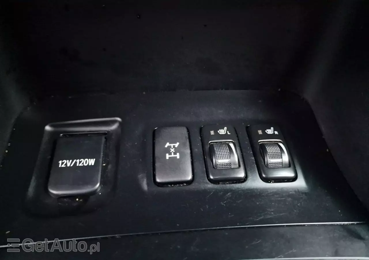 TOYOTA Land Cruiser 3.0 D Sol Navi Platinium