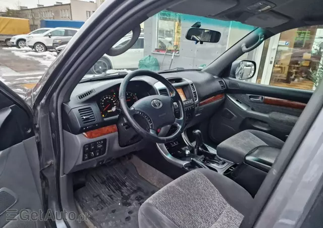 TOYOTA Land Cruiser 3.0 D Sol Navi Platinium