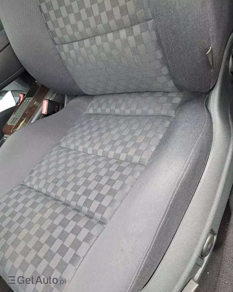 AUDI A6 1.8 T quattro