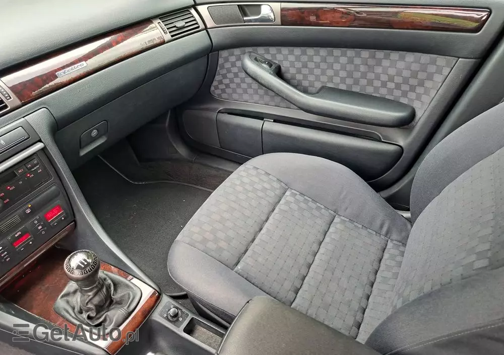 AUDI A6 1.8 T quattro