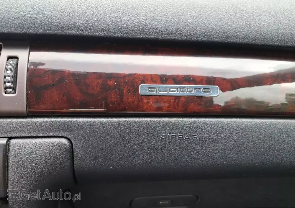 AUDI A6 1.8 T quattro