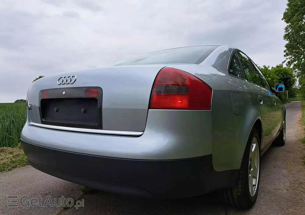 AUDI A6 1.8 T quattro