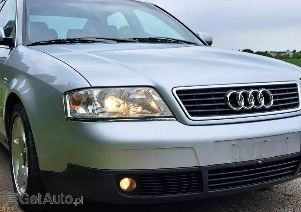 AUDI A6 1.8 T quattro