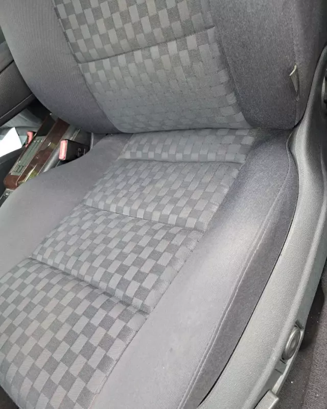 AUDI A6 1.8 T quattro