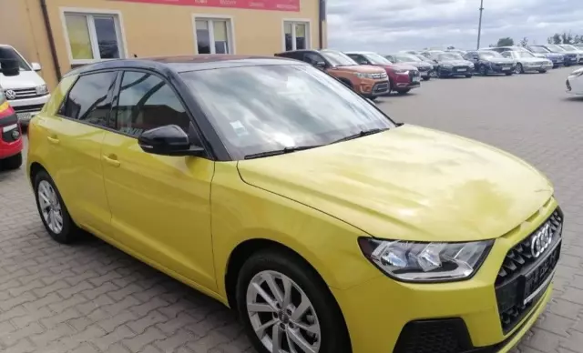 AUDI A1 