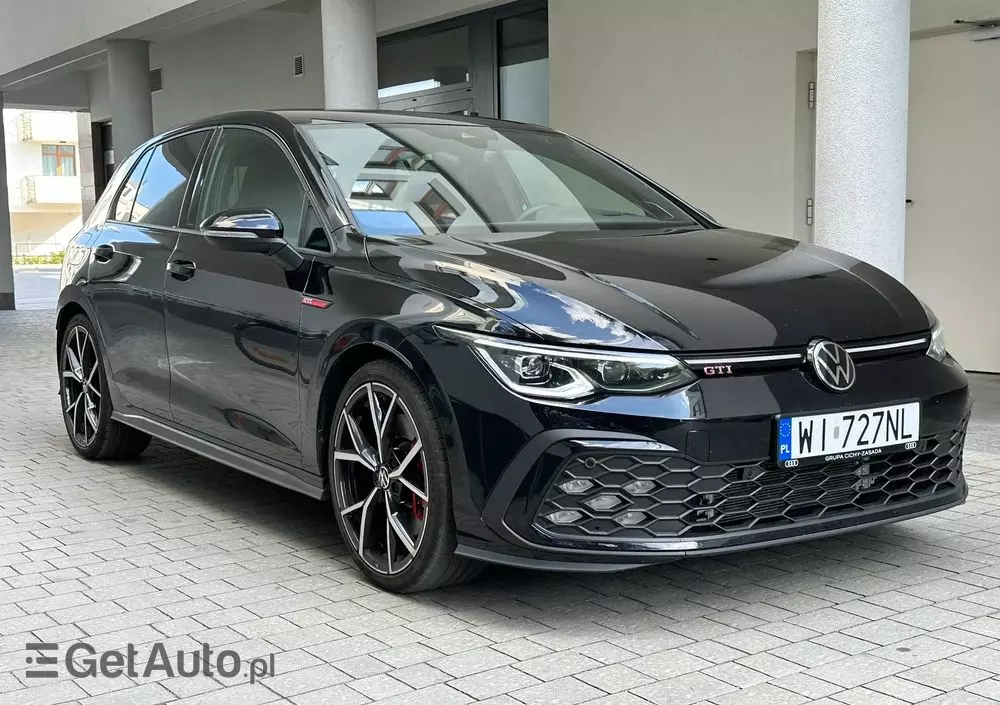 VOLKSWAGEN Golf VIII 2.0 TSI GTI DSG
