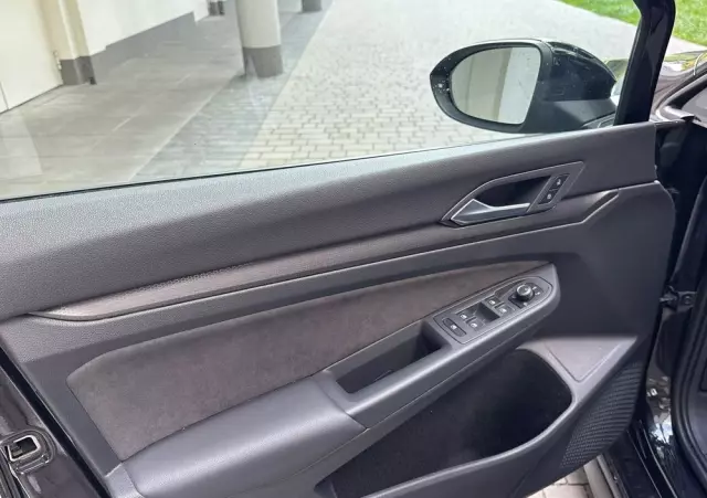 VOLKSWAGEN Golf VIII 2.0 TSI GTI DSG