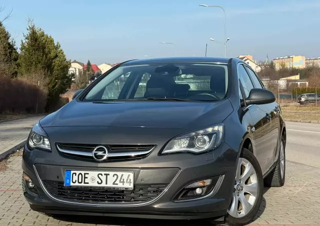 OPEL Astra 1.4 Turbo Innovation