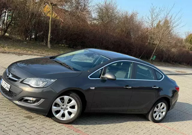 OPEL Astra 1.4 Turbo Innovation