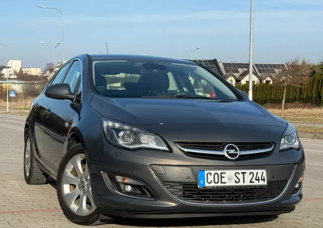 OPEL Astra 1.4 Turbo Innovation