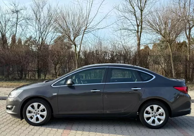 OPEL Astra 1.4 Turbo Innovation