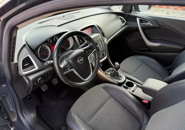 OPEL Astra 1.4 Turbo Innovation