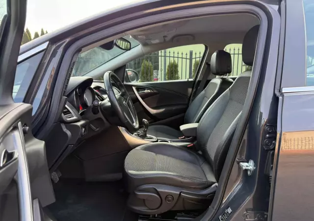 OPEL Astra 1.4 Turbo Innovation