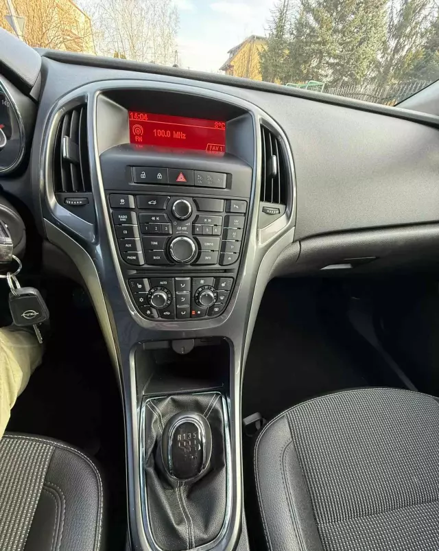 OPEL Astra 1.4 Turbo Innovation