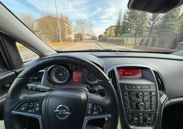 OPEL Astra 1.4 Turbo Innovation