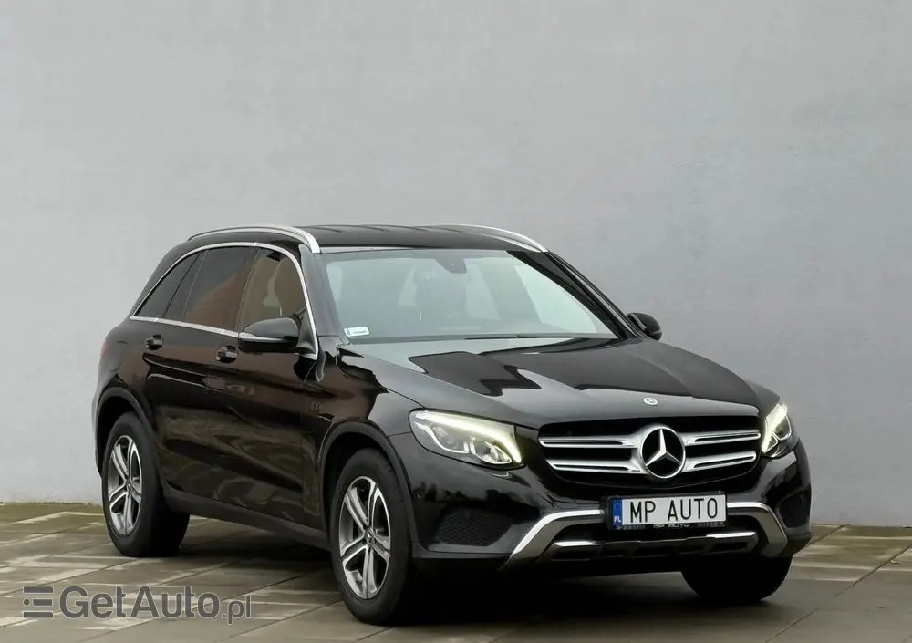 MERCEDES-BENZ GLC 