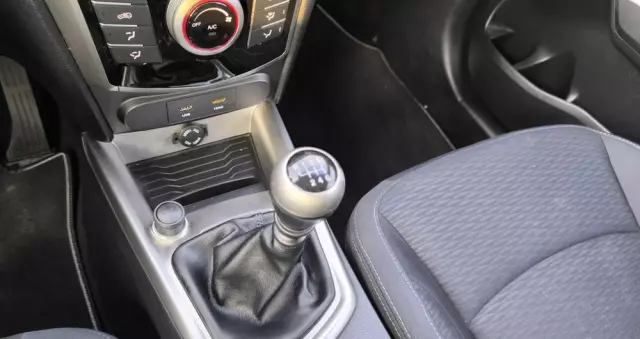 SSANGYONG/KGM Tivoli 1.6 Quartz