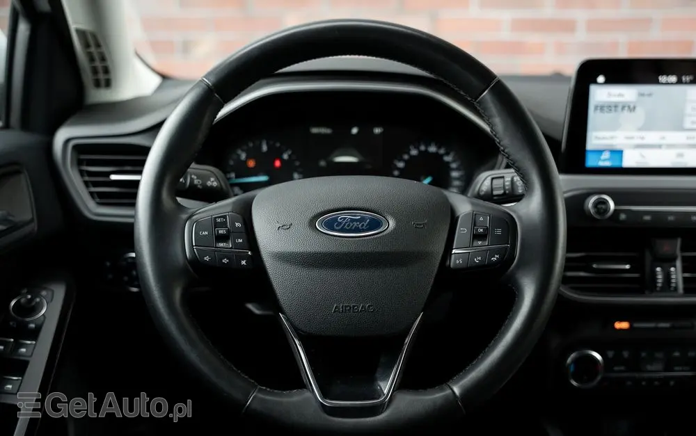 FORD Focus 1.5 EcoBlue STart-Stopp-System TITANIUM