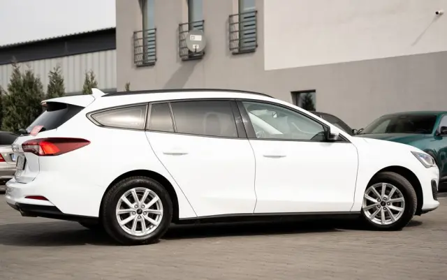 FORD Focus 1.5 EcoBlue STart-Stopp-System TITANIUM