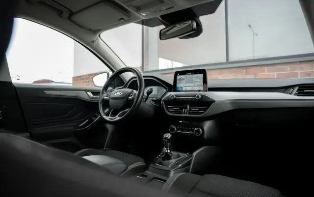FORD Focus 1.5 EcoBlue STart-Stopp-System TITANIUM