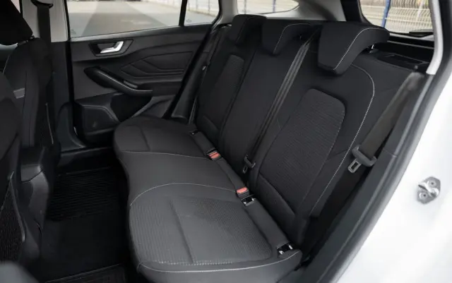 FORD Focus 1.5 EcoBlue STart-Stopp-System TITANIUM