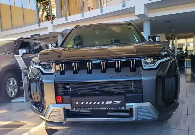 SSANGYONG Torres 