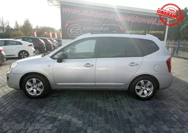 KIA Carens 