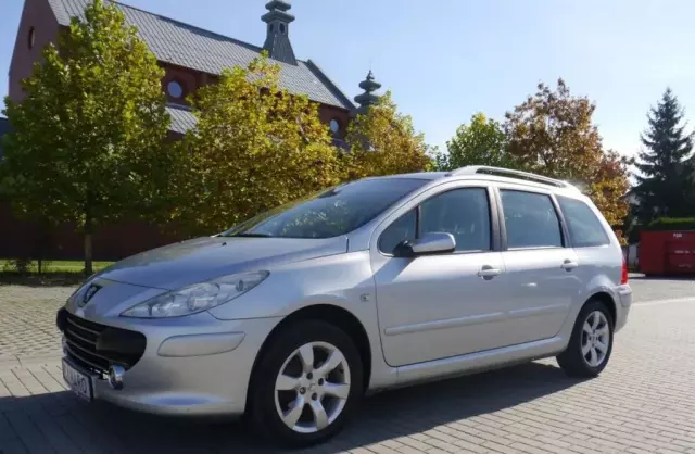 PEUGEOT 307 