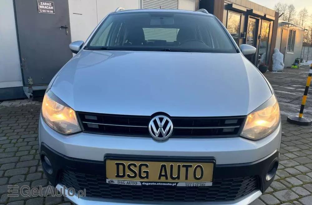 VOLKSWAGEN Polo Cross 