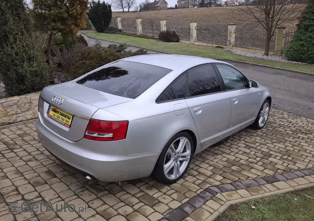 AUDI A6 Limousine 