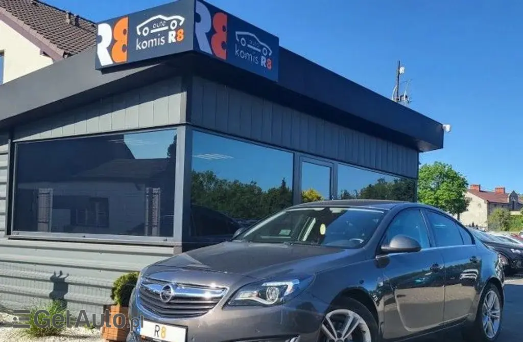 OPEL Insignia 