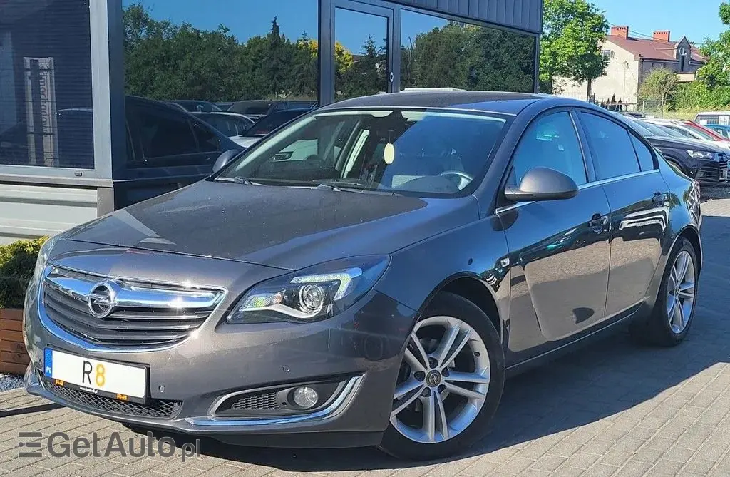 OPEL Insignia 